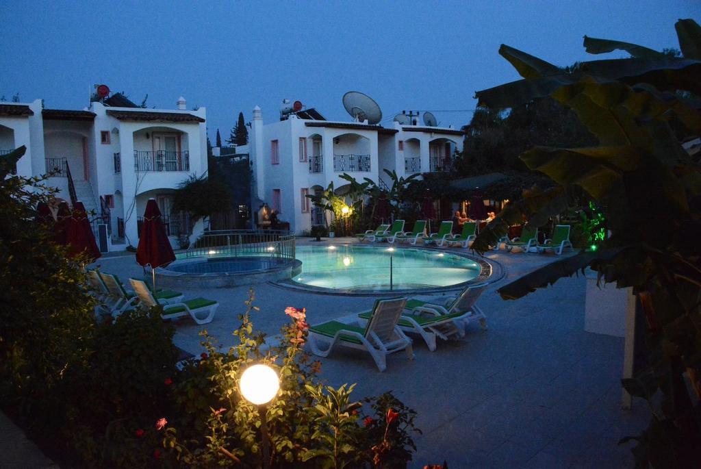 Villa Nergis Bitez Luaran gambar
