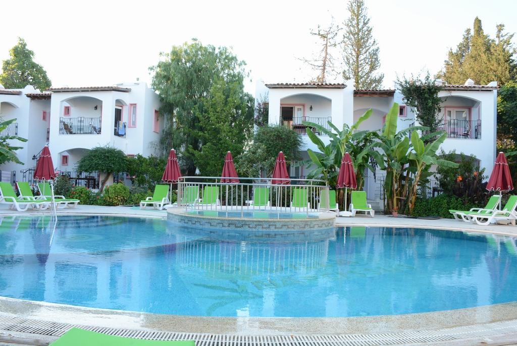 Villa Nergis Bitez Luaran gambar