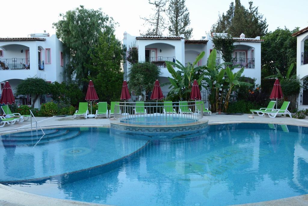 Villa Nergis Bitez Luaran gambar